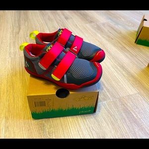 PLAE Ty Little Kid’s Size 10